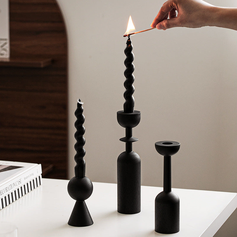 A home decoration candlestick ornament