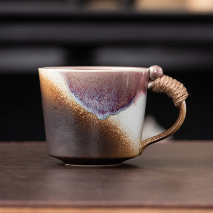 A ceramic cup creative mug