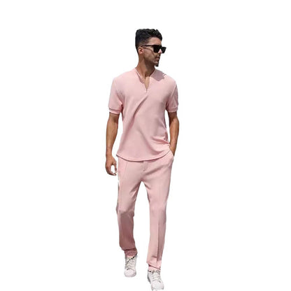 A solid color polo shirt sports suit