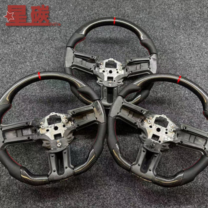 A Suitable for Mustang 10 to 14 style real carbon steering wheel