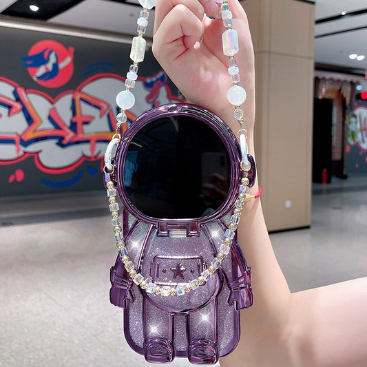 A Crossbody chain phone case