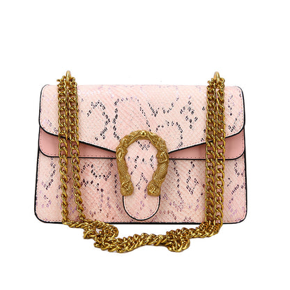 A new foreign style high texture chain crossbody shoulder bag trendy and simple square bag