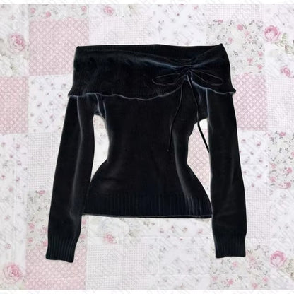 A new sexy Spice Girl one-word shoulder slim and thin off-shoulder versatile straps solid color long-sleeved top