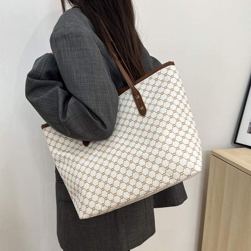 A foreign personality handbag - Mixbatch