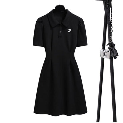 A summer polo collar dress