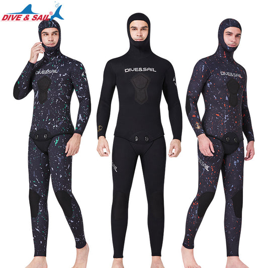 A 7MM wetsuit surf suit