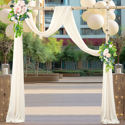 A outdoor curtain decoration