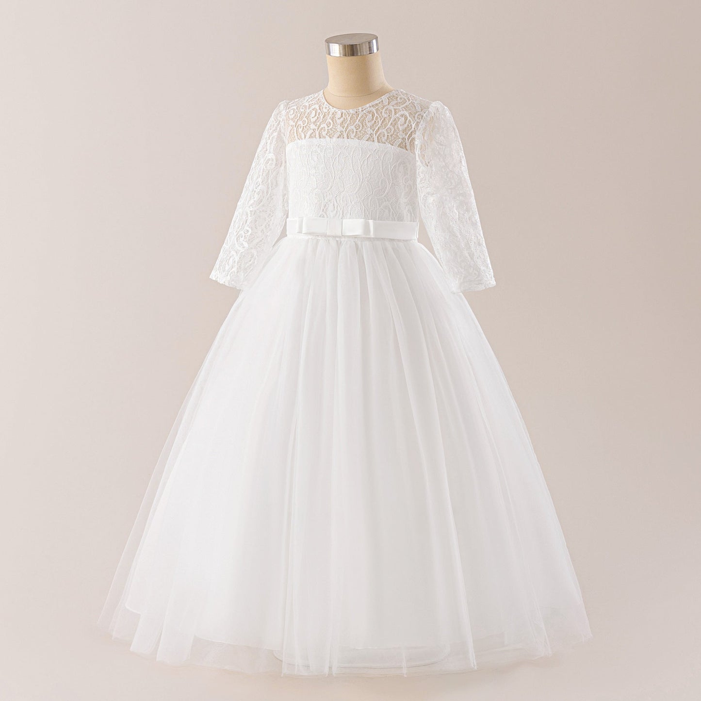 A Children's and teenagers' dress