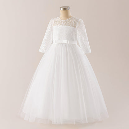 A Children's and teenagers' dress
