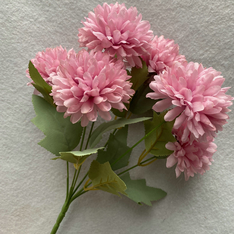 A Regula bouquet 6 heads hydrangea indoor living room dining table dried flower arrangement ornament, simulated bouquet handmade decorative flowers