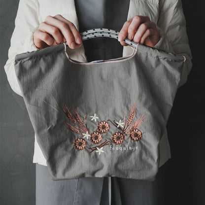 A ball chain bag handbag women's new messenger commuter armpit bag women's shoulder large capacity tote bag