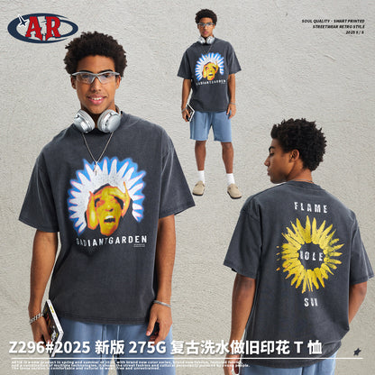 A printed T-shirt men's short sleeves