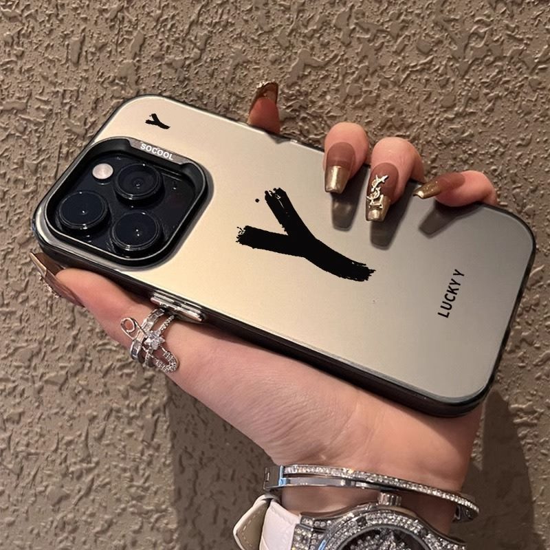 A letter printed mobile phone protective case