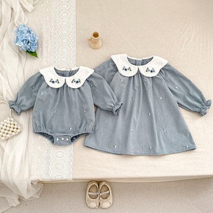 A Children's clothes