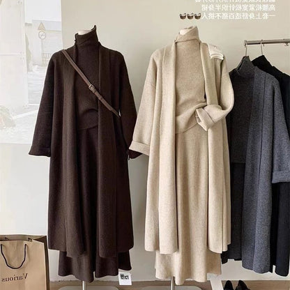 A knitted three-piece set