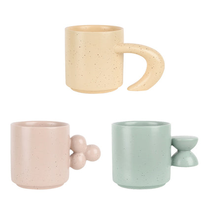 A ceramic mug coffee cup