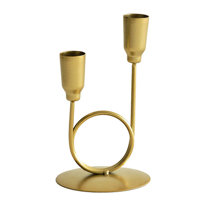 A new wrought iron U-shaped double-ended metal candle holder, dining table, candle ware, Nordic simple light luxury decorative ornament