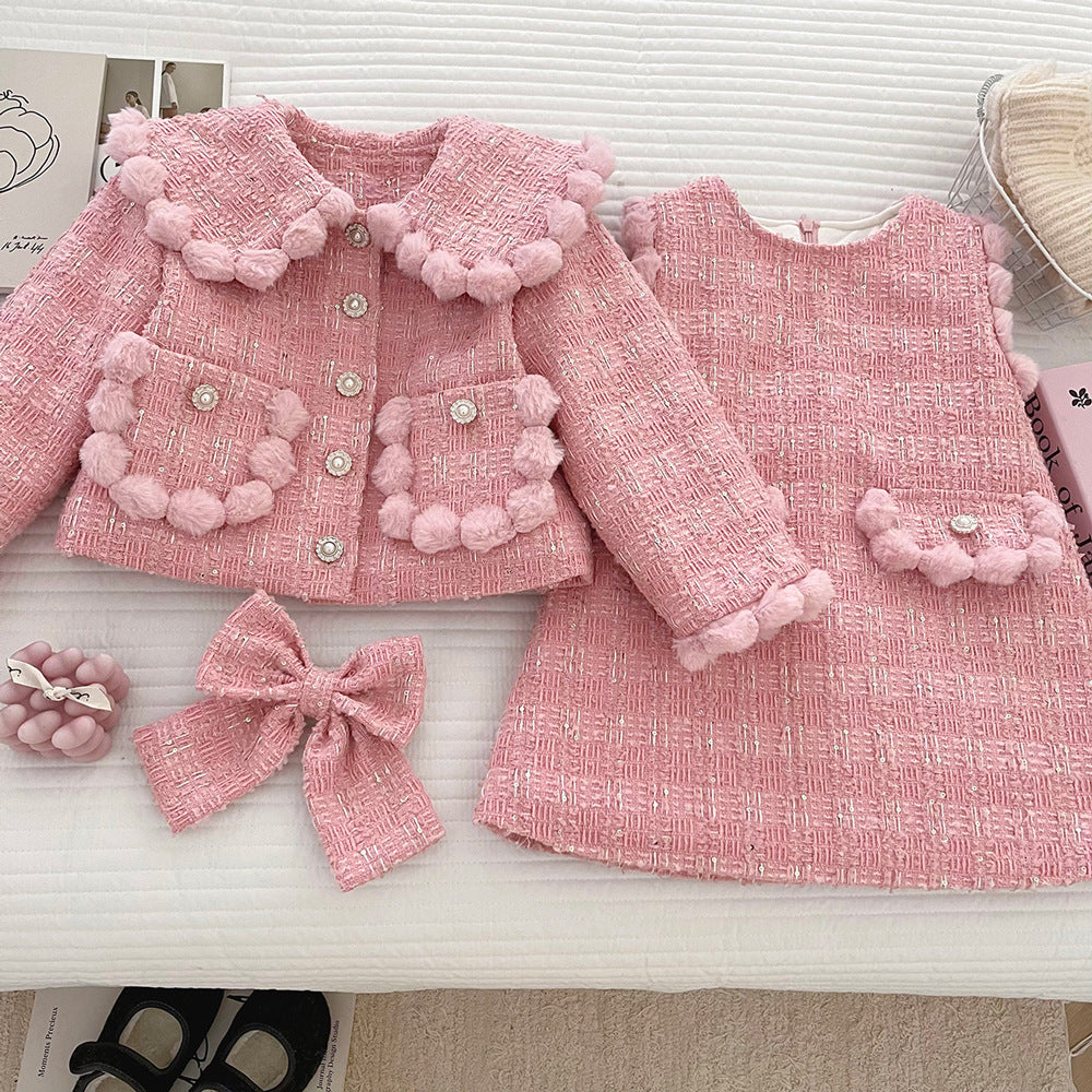 A children's and teenagers' suit