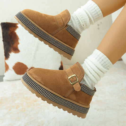 A warm snow boot