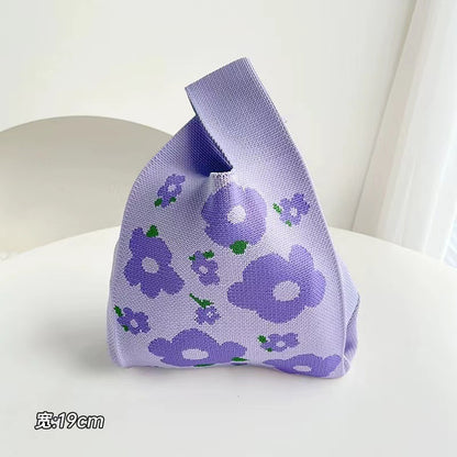 A small bag knit bag handbag