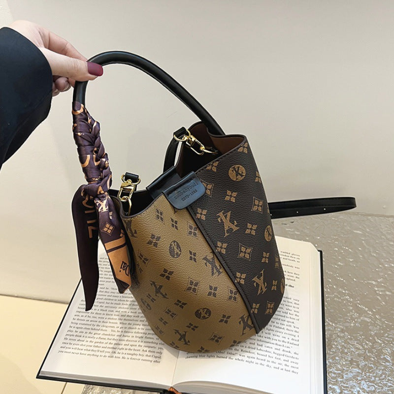 A high-end women's bag, new fashion printed mother and child bucket bag, versatile single shoulder crossbody portable cross-border bag