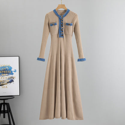 A long-sleeved autumn and winter dress