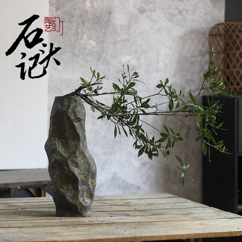 A retro creative ceramic vase special-shaped pottery pot dry branch wabi sanfeng B & B soft decoration hydroponic flower jar flower utensils