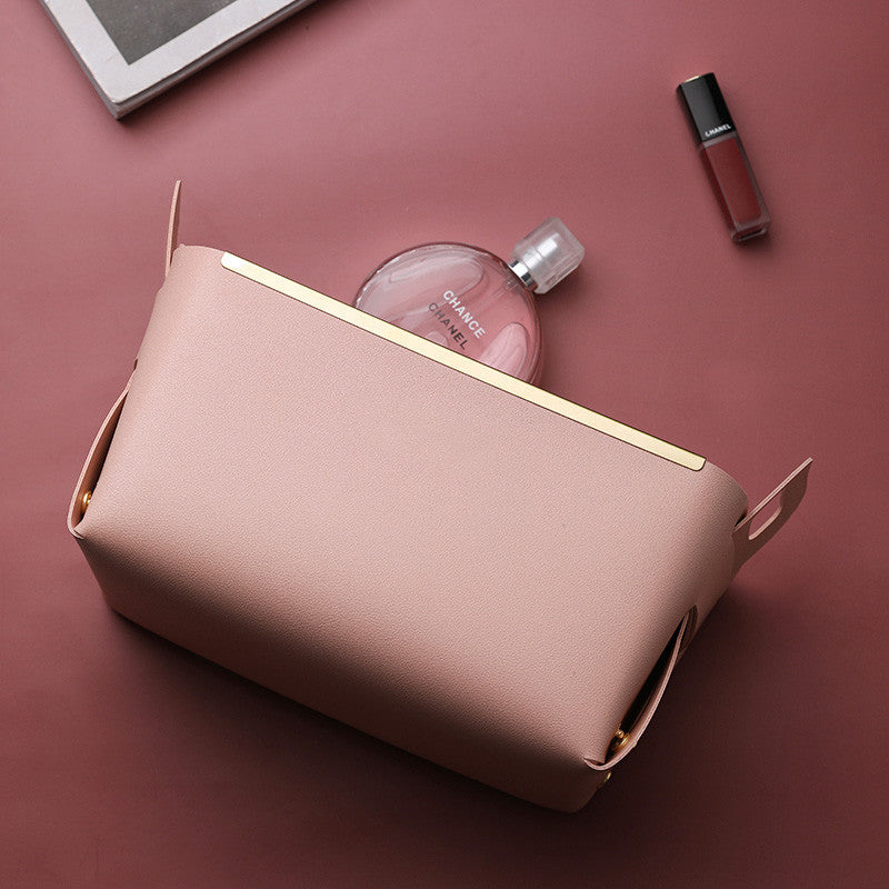A Nordic desktop PU leather storage basket Foldable Phnom Penh sundries storage basket Stationery storage tray
