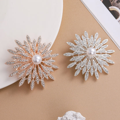 A hot-selling gold sunflower brooch creative diamond-encrusted pearl versatile temperament brooch blazer collar pin with accessories - Mixbatch