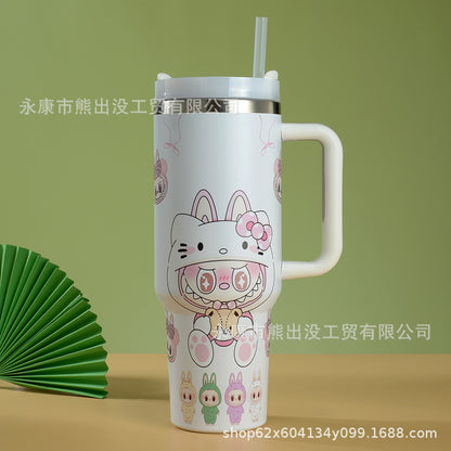 A 304 stainless steel straw cup