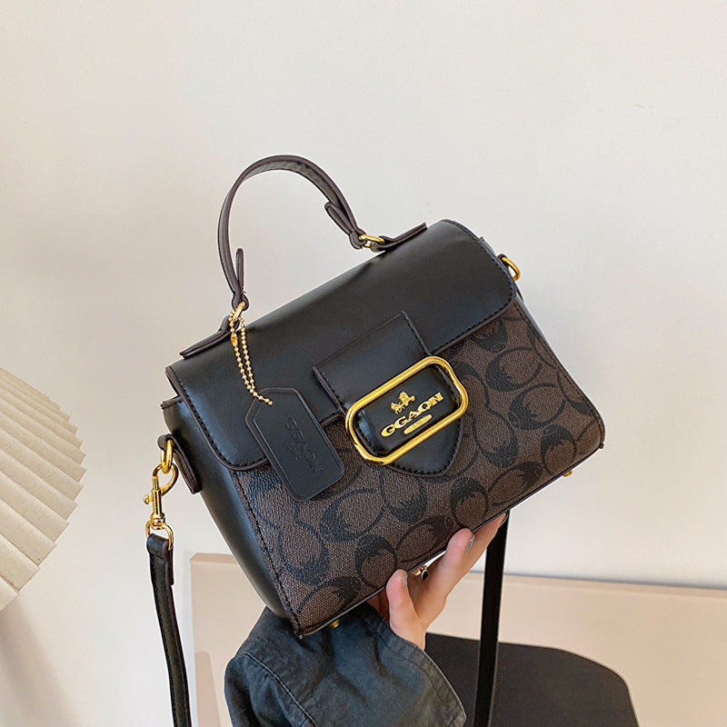A new French niche fashion design retro shoulder handbag versatile messenger bag - Mixbatch