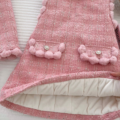 A children's and teenagers' suit