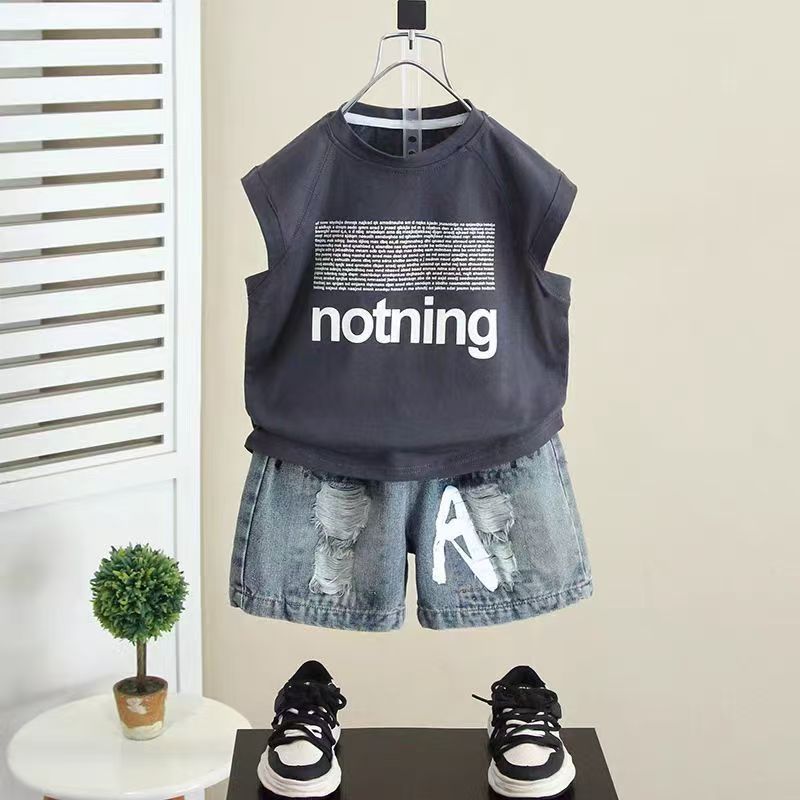 A summer vest set