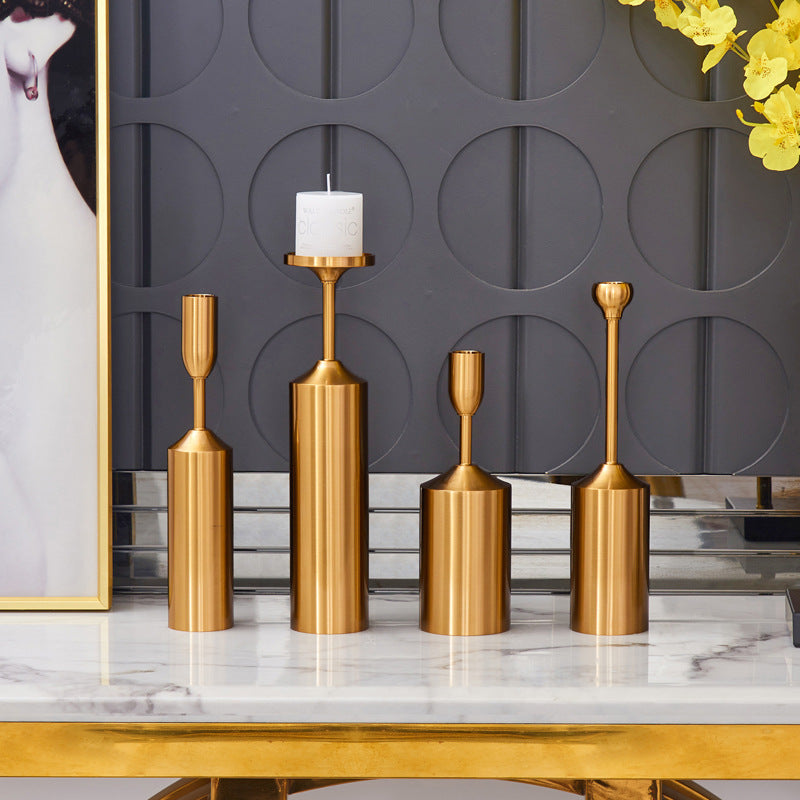 A European metal candlestick electroplating wedding props dining table candlelight dinner decoration home soft decoration handicrafts ornament