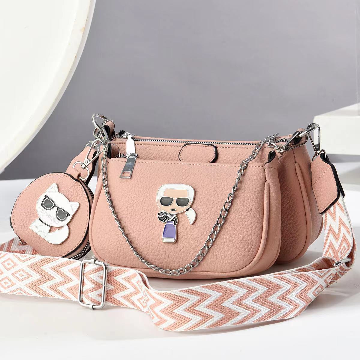 A ins lightweight personalized small bag women's messenger exquisite high-end shoulder bag new creative change bag three-piece set - Mixbatch