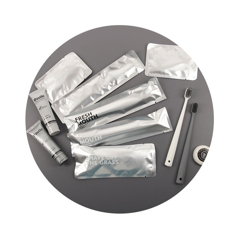 مجموعة أدوات النظافة الشخصية الفندقية للاستخدام مرة واحدة، حقيبة من غشاء الألومنيوم 