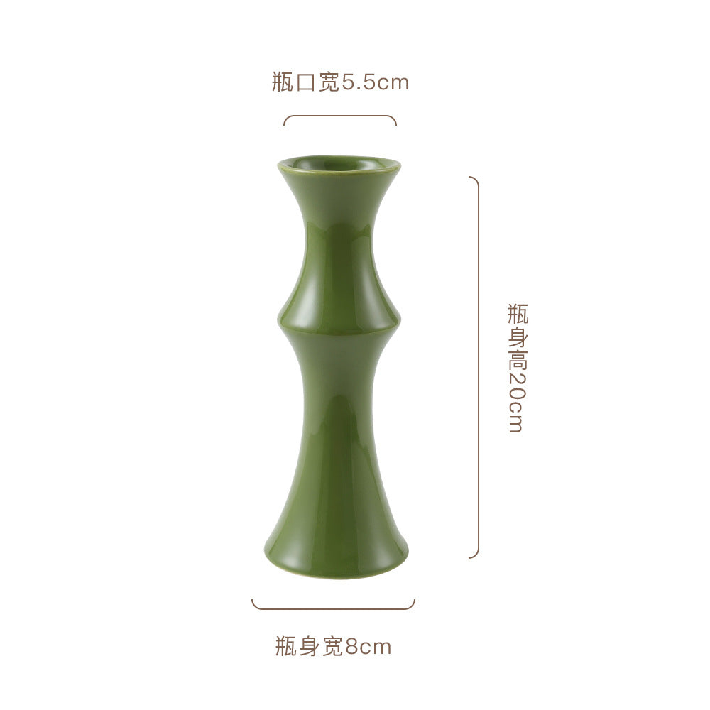 A new retro ceramic vase, high-end ornament ins wind New Year's red medieval high-value hydroponic vase
