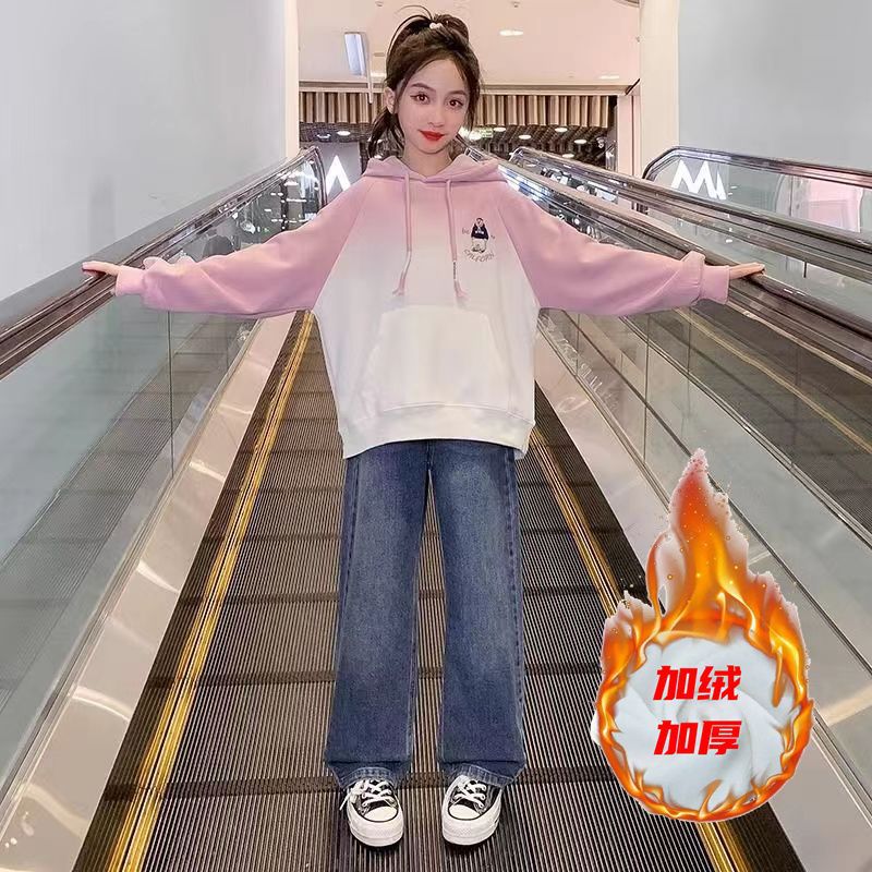 A children's and teenagers' sweater