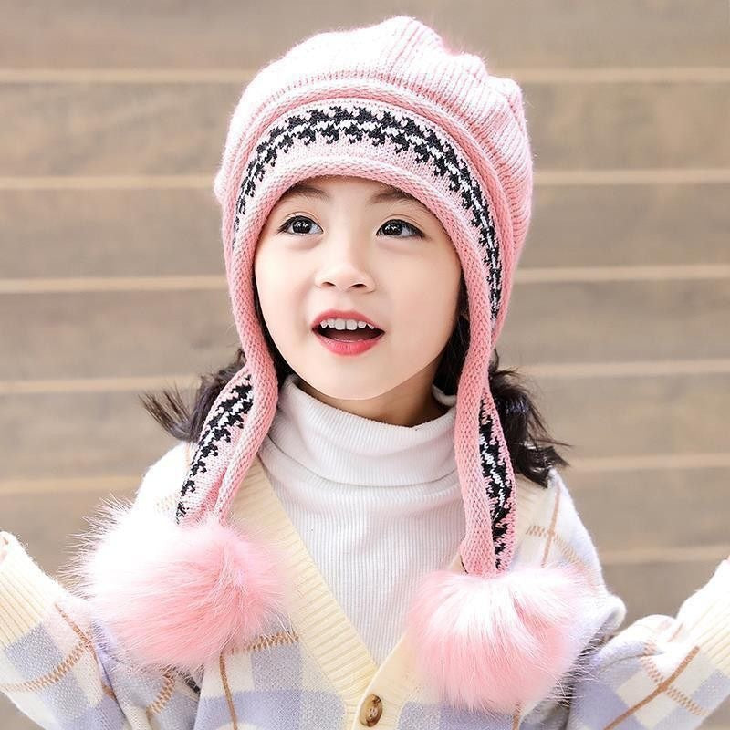 A children's winter hat
