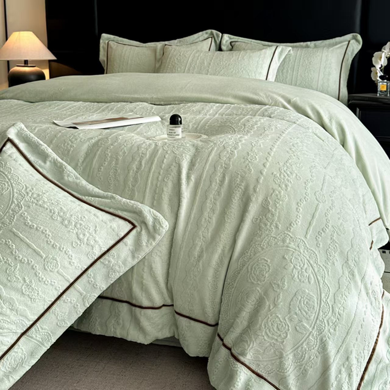 A four-piece set of sheets and quilt covers