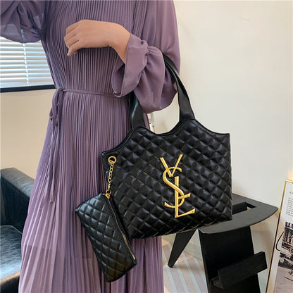 A new spring and summer handbag women's Korean version shoulder tote bag Internet celebrity embroidery thread diamond fashion large capacity Europe and the United States