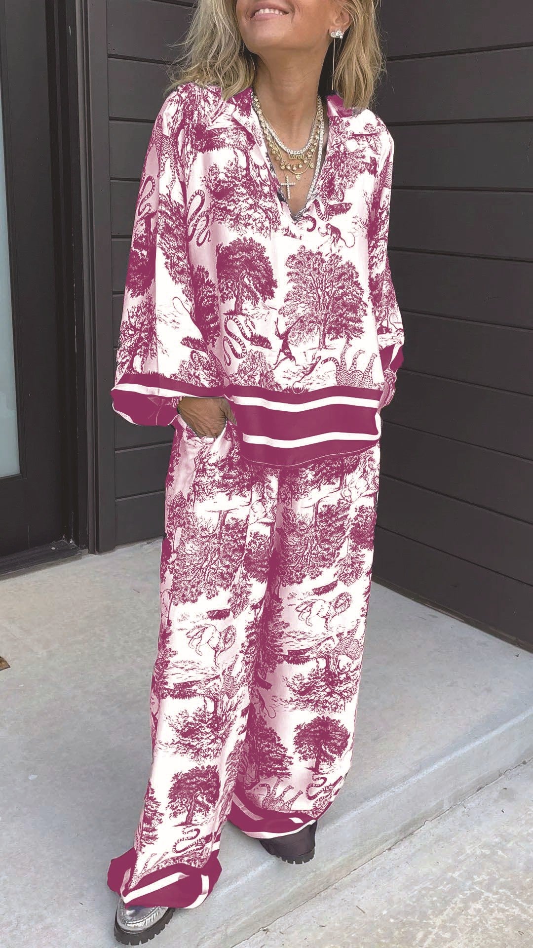 A Cross-border independent station fashionista V-neck printed long-sleeved pocket casual women's suit