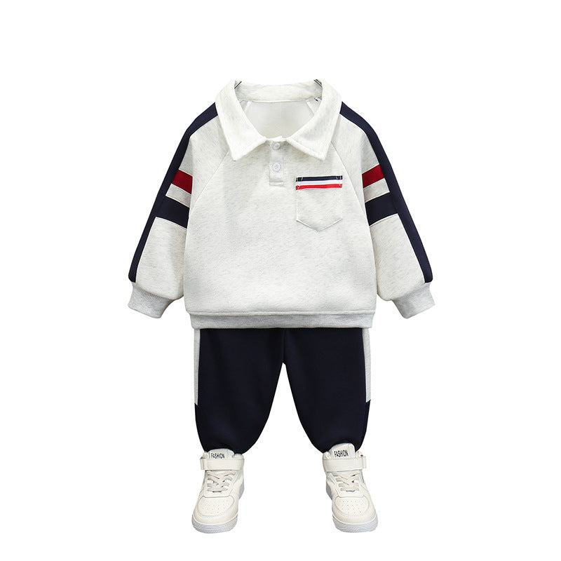A children's long-sleeved suit