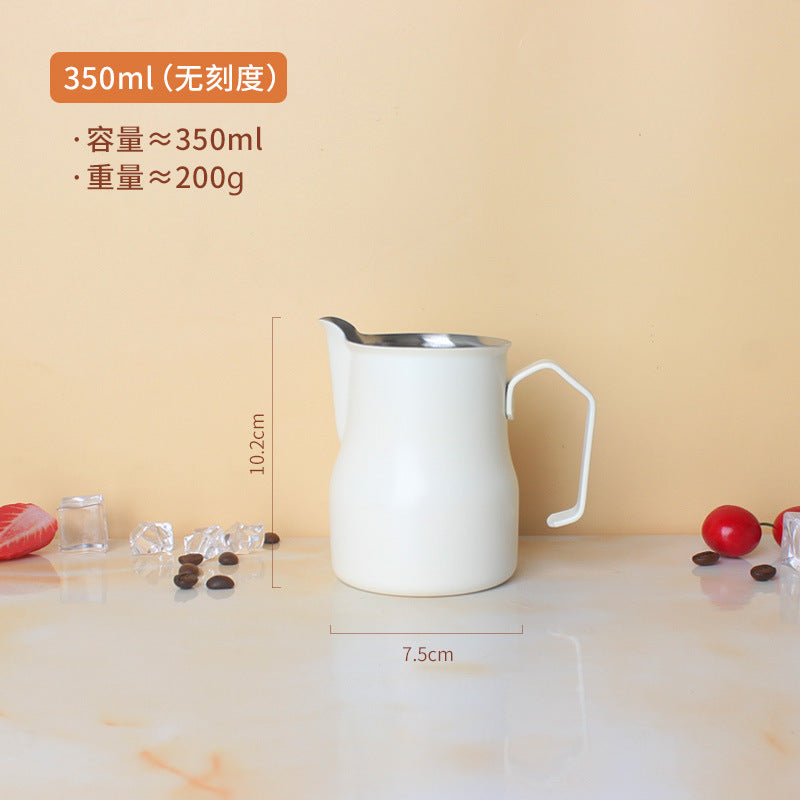 A 304 stainless steel pointed mouth latte cup with graduated coffee latte tank milk foam cup 350/600/900ml