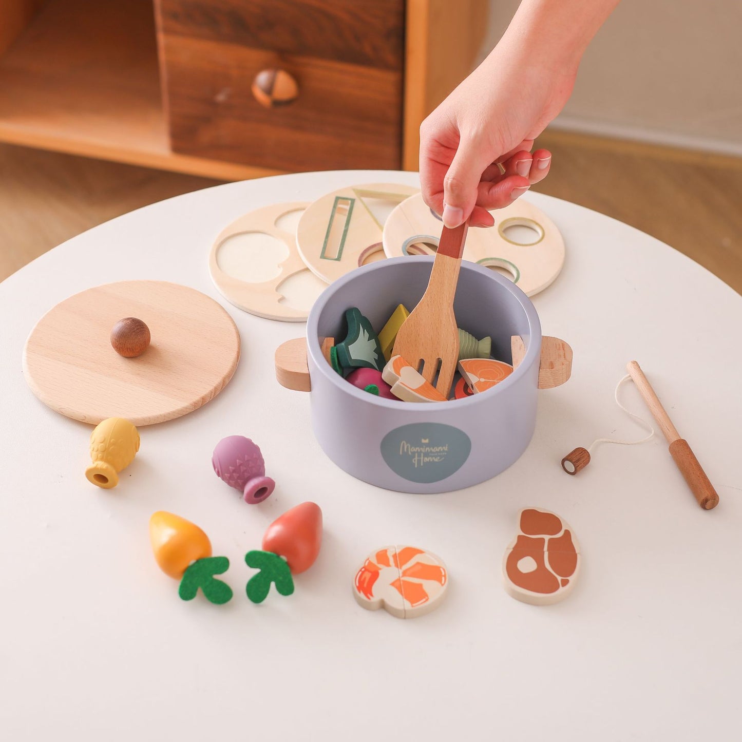 A Baby Early Education Educational Wooden Toys Montessori Teaching Multifunctional Hands-on Brain Shape Cognition Set