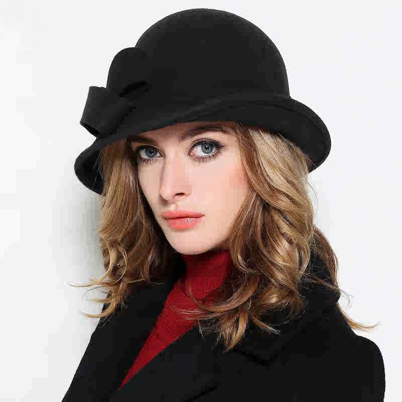 A lady's hat