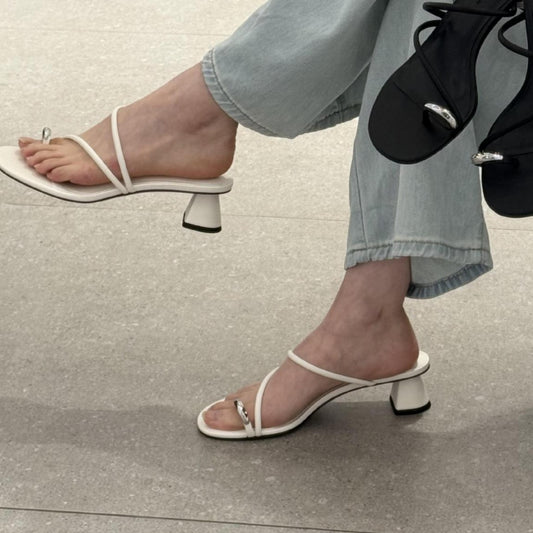 A sandals summer thin strap metal ring high heel toe sandals