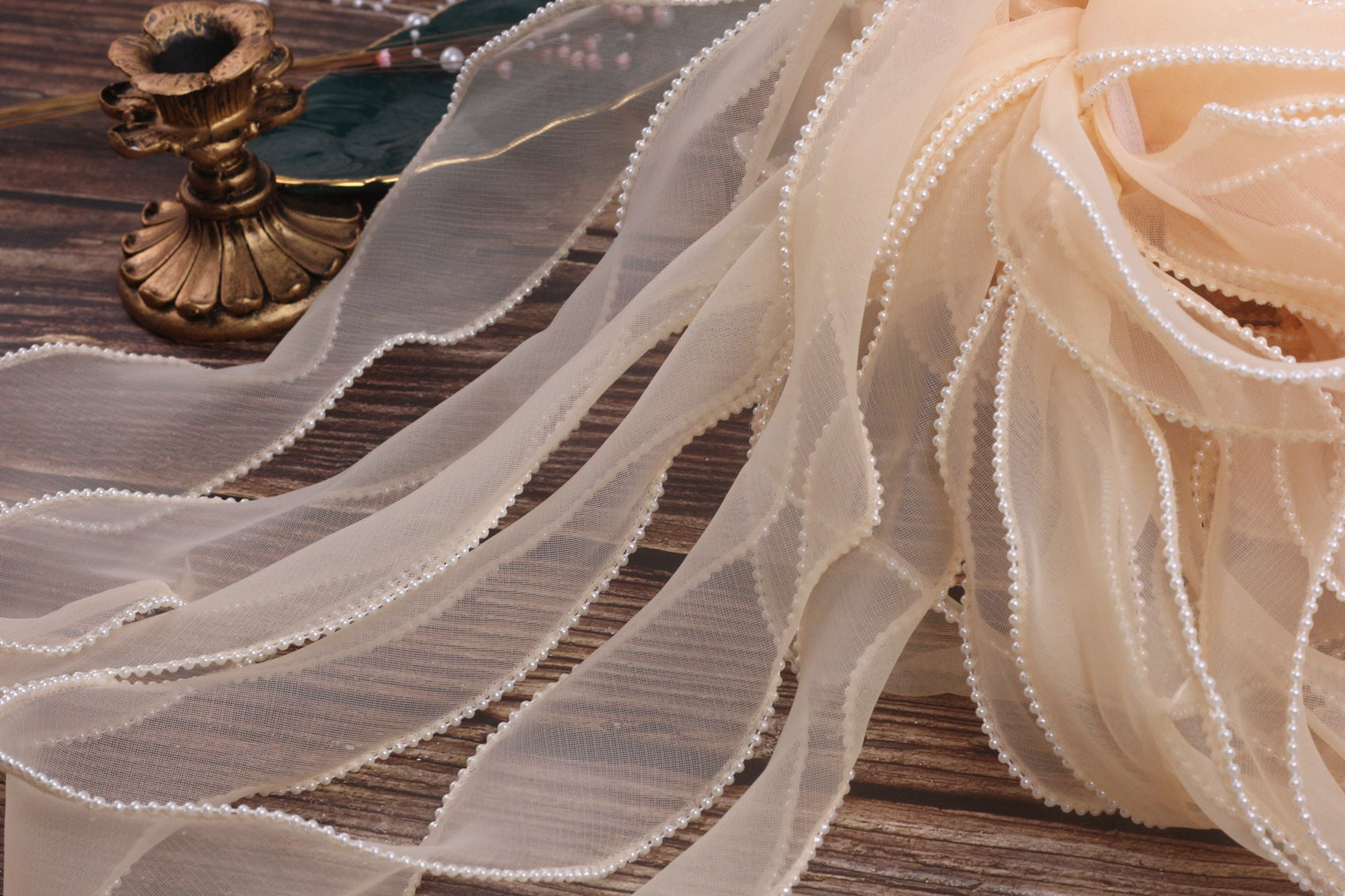 A Spot 5.5cm Pearl Meteor Fishtail Yarn Copy Edge Wave Yarn Cake Bouquet Packaging Material Bow Ribbon - Mixbatch