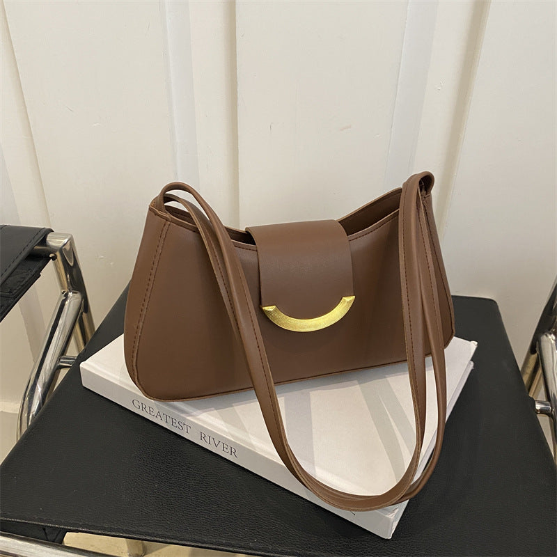 A new high-end fashion versatile women's spring and summer niche design shoulder armpit bag