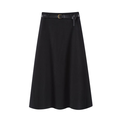 A high waist skirt